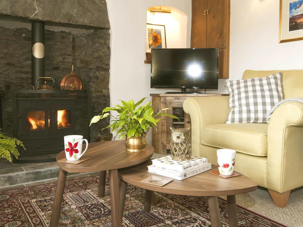 Bwthyn Bach Holiday Cottage Бэйла Номер фото